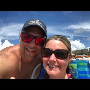 Meet your Posher, Lindaey